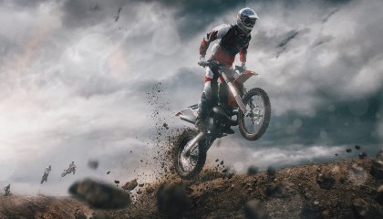 开云入口-巴萨五连胜势不可挡，切尔西主帅深陷下课危机